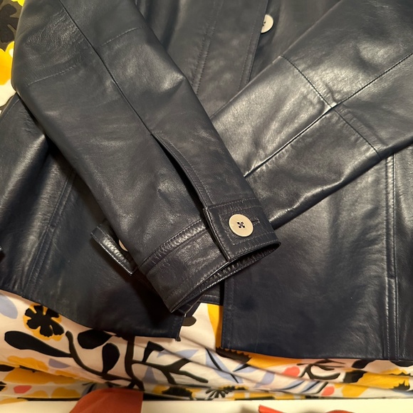 Ellen Tracy Navy Blue Leather Jacket - Picture 5 of 7